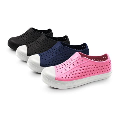 Kids Waterproof Shoes (1) 